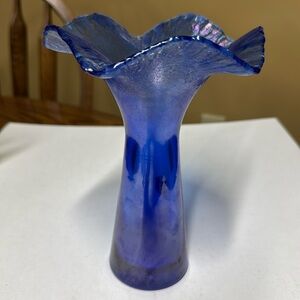 POSCHINGER BLUE IRIDESCENT STRETCH GLASS VASE 7.5” tall signed